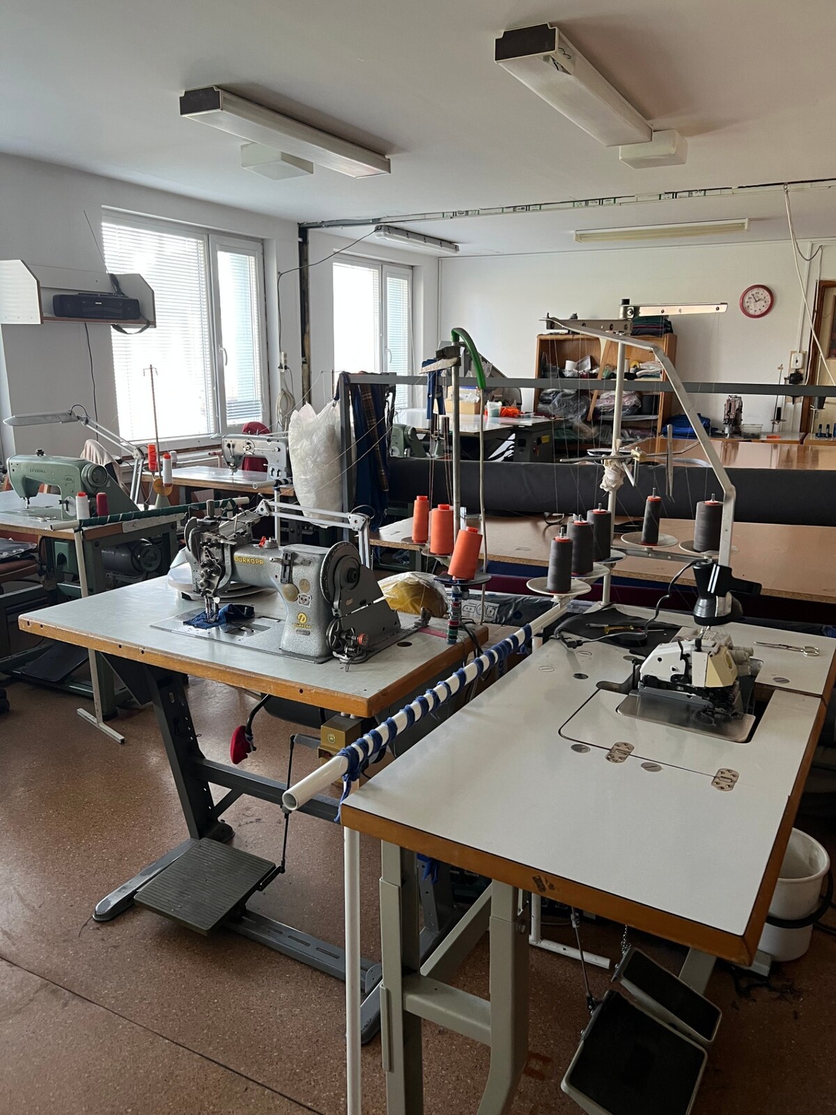 PREVÁDZKOVÝ priestor rozlohou 150 m2, na ul. Tr. SNP - Banská Bystrica — foto 4