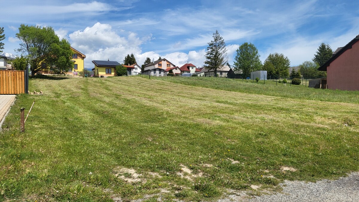 PREDAJ-St.pozemok - Vys.Tatry - Štrba - 976 m2 — foto 3