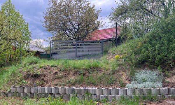 PREDAJ: Záhrada, rozlohou 392 m2 nad Tulskou - Banská Bystrica