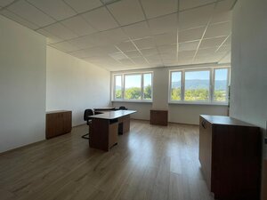 PRENÁJOM: Kancelárske priestory s wc a vlastným parkovaním ZŤS, MT — foto 7