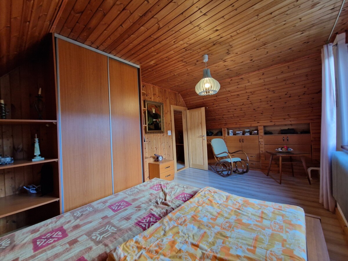 AstonReal: predaj 4-izbový rodinný dom + pozemok 1 250 m2, Zálesie — foto 12
