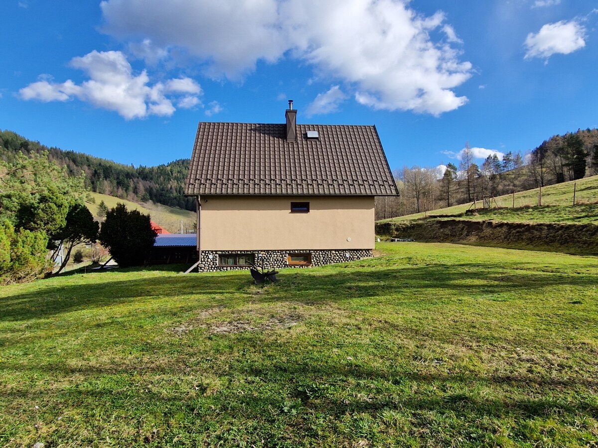 AstonReal: predaj 4-izbový rodinný dom + pozemok 1 250 m2, Zálesie — foto 17