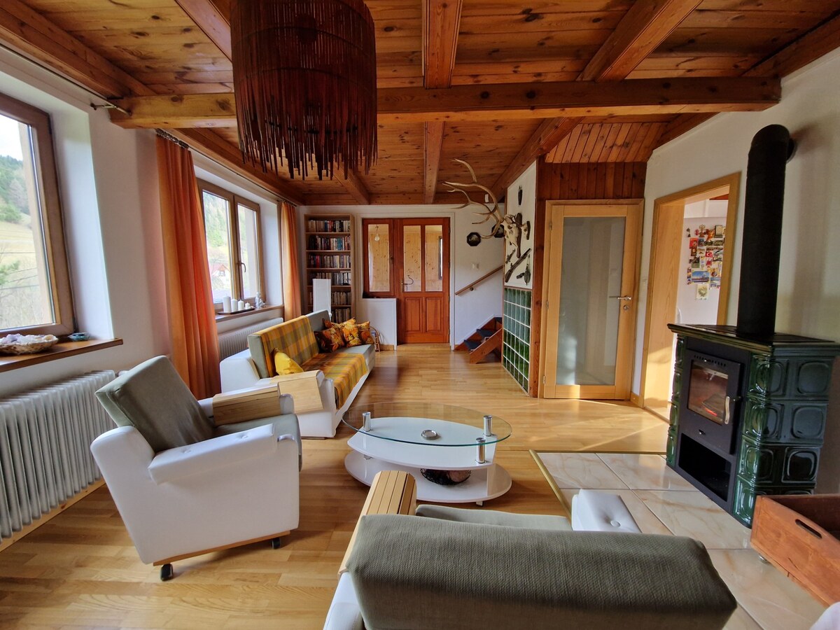 AstonReal: predaj 4-izbový rodinný dom + pozemok 1 250 m2, Zálesie — foto 4