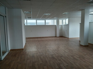 PRENÁJOM: Obchodné Priestory, 150 m2, Vrútky - Pešia Zóna — foto 4