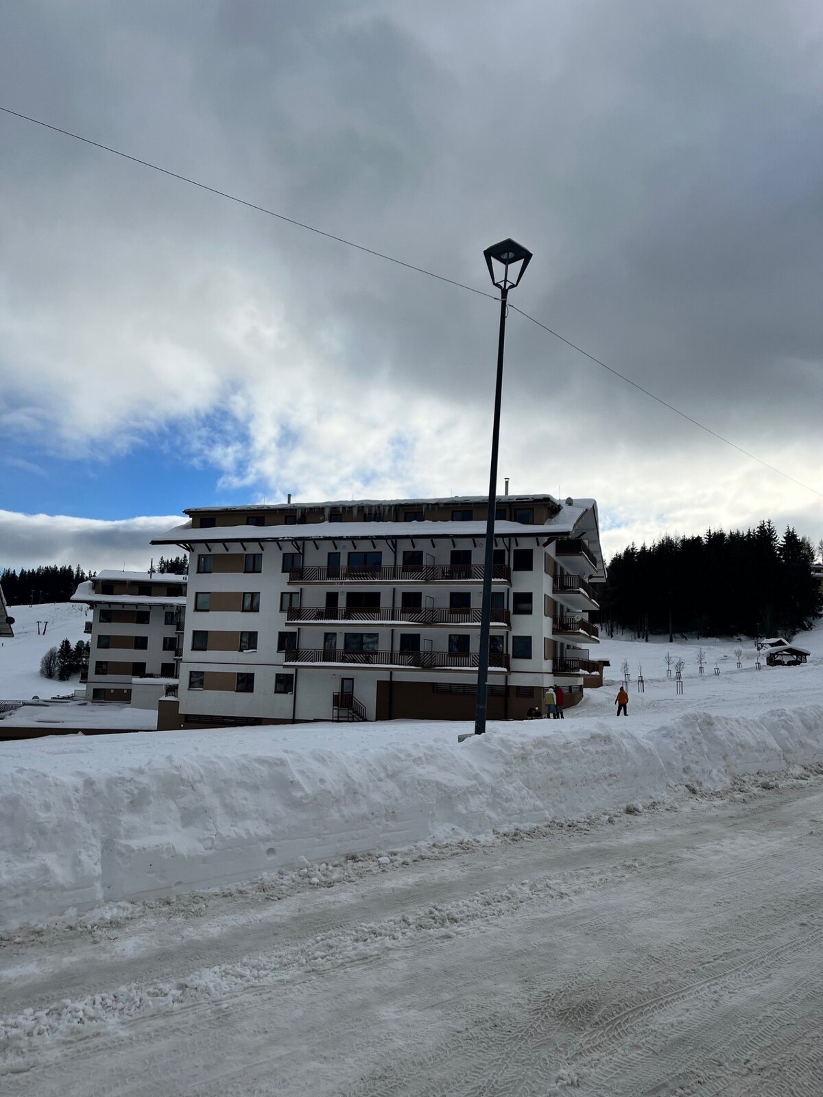 Exkluzívne! Na predaj 2 izb. apartmán s krbom v AD Panoráma - Donovaly — foto 11