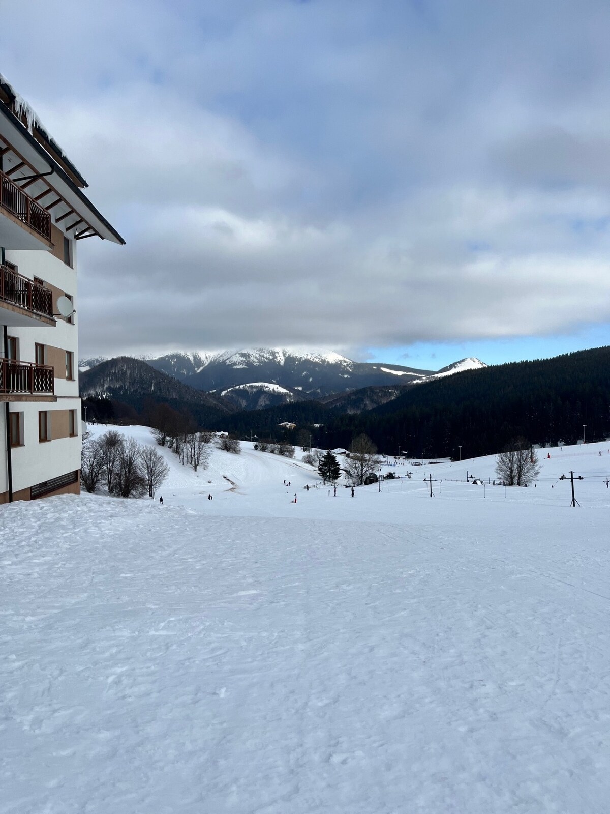Exkluzívne! Na predaj 2 izb. apartmán s krbom v AD Panoráma - Donovaly — foto 12
