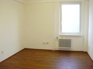 Prenájom kancelárií Bratislava II, Bajkalská, cena: 135 € /m2/rok — foto 3