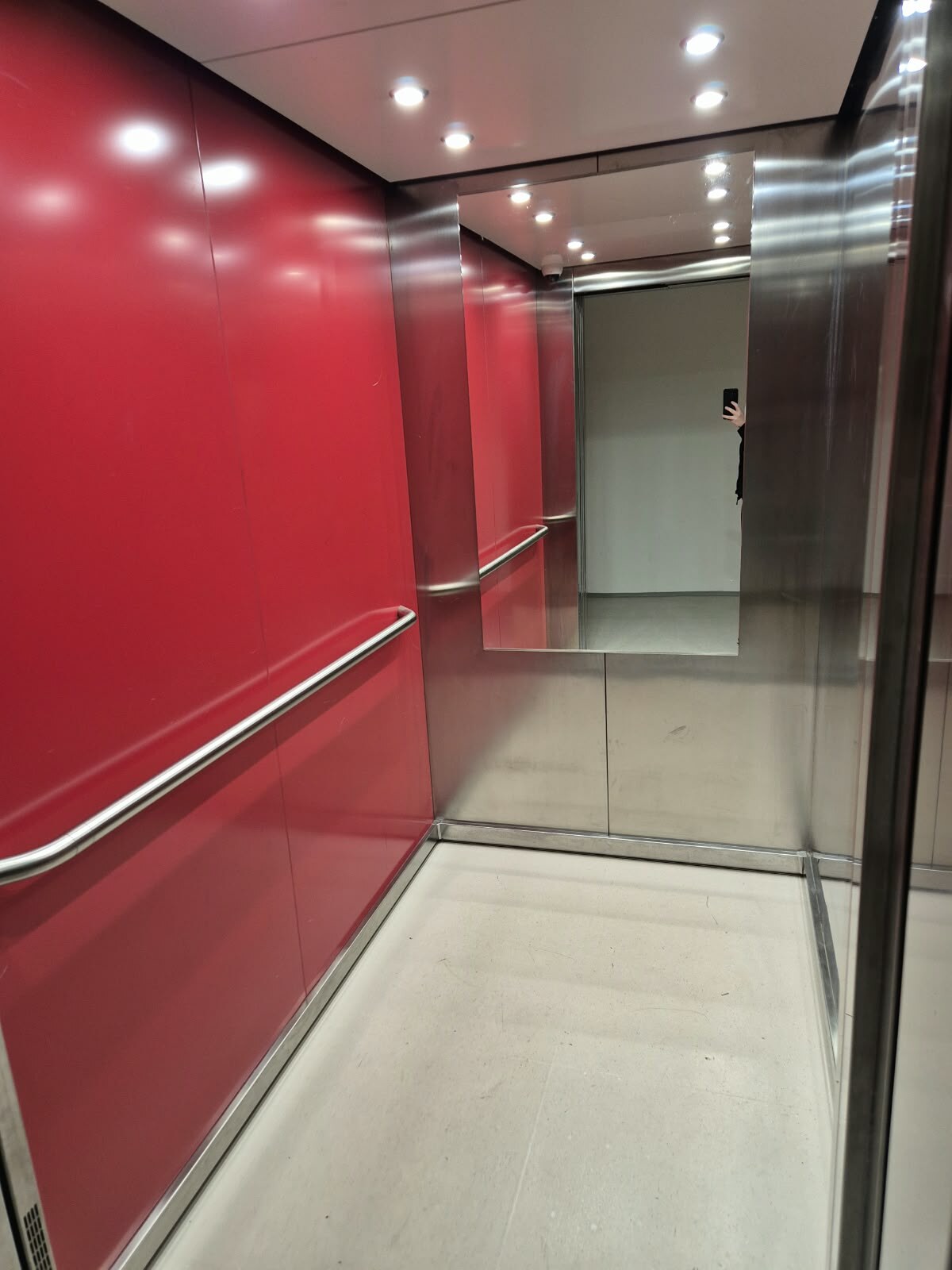 Predaj: Priestranný 3 izbový byt 73m2 po rekonštrukcii Banská Bystrica — foto 11