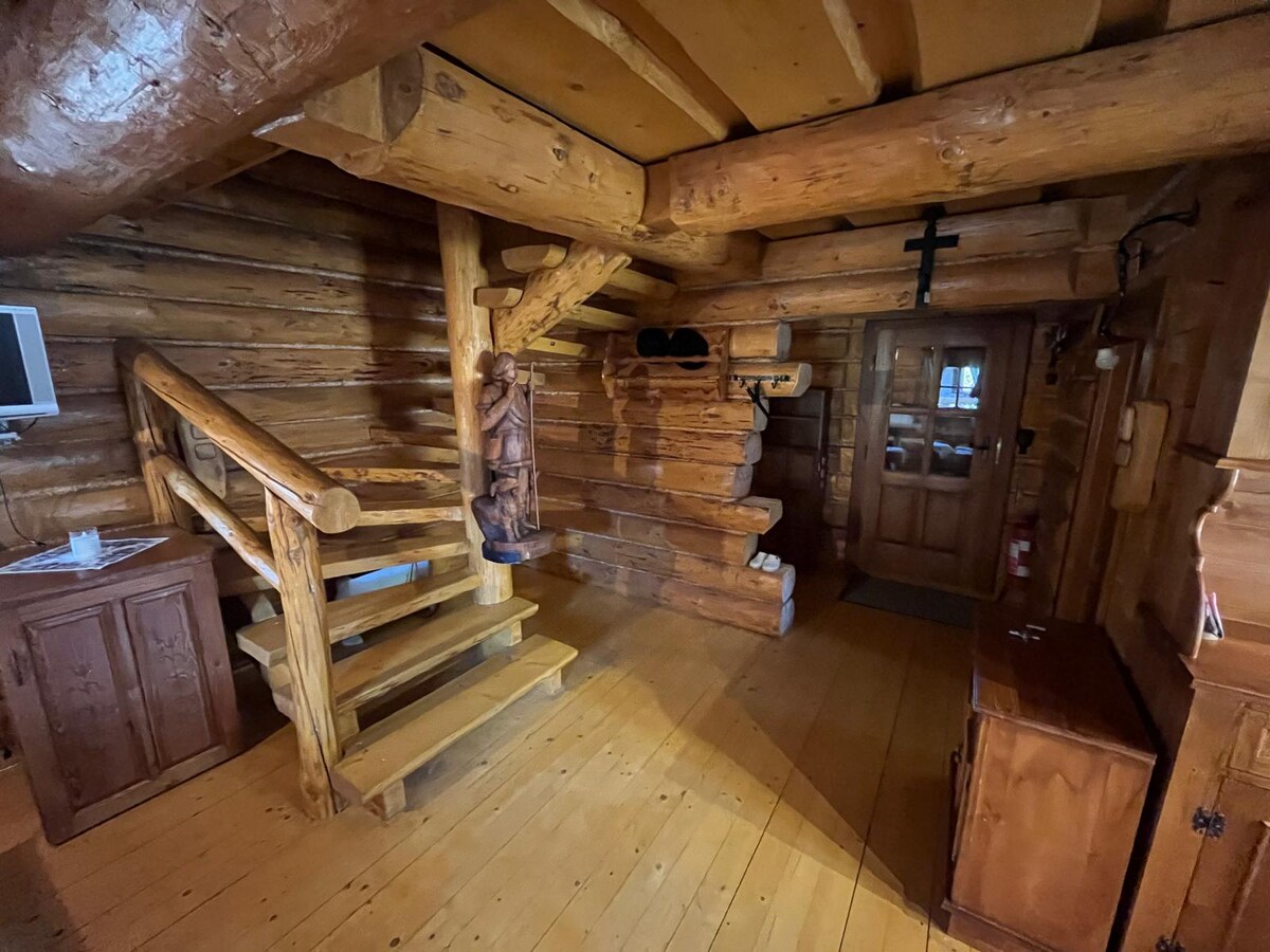 LUXUSNÝ 18 ročný ZRUB VENDELÍN na pozemku 3308 m2, NOVÁ BAŇA — foto 7