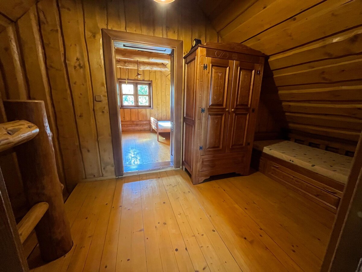 LUXUSNÝ ZRUB VENDELÍN - drevo + kameň, pozemok 3308 m2, NOVÁ BAŇA — foto 13
