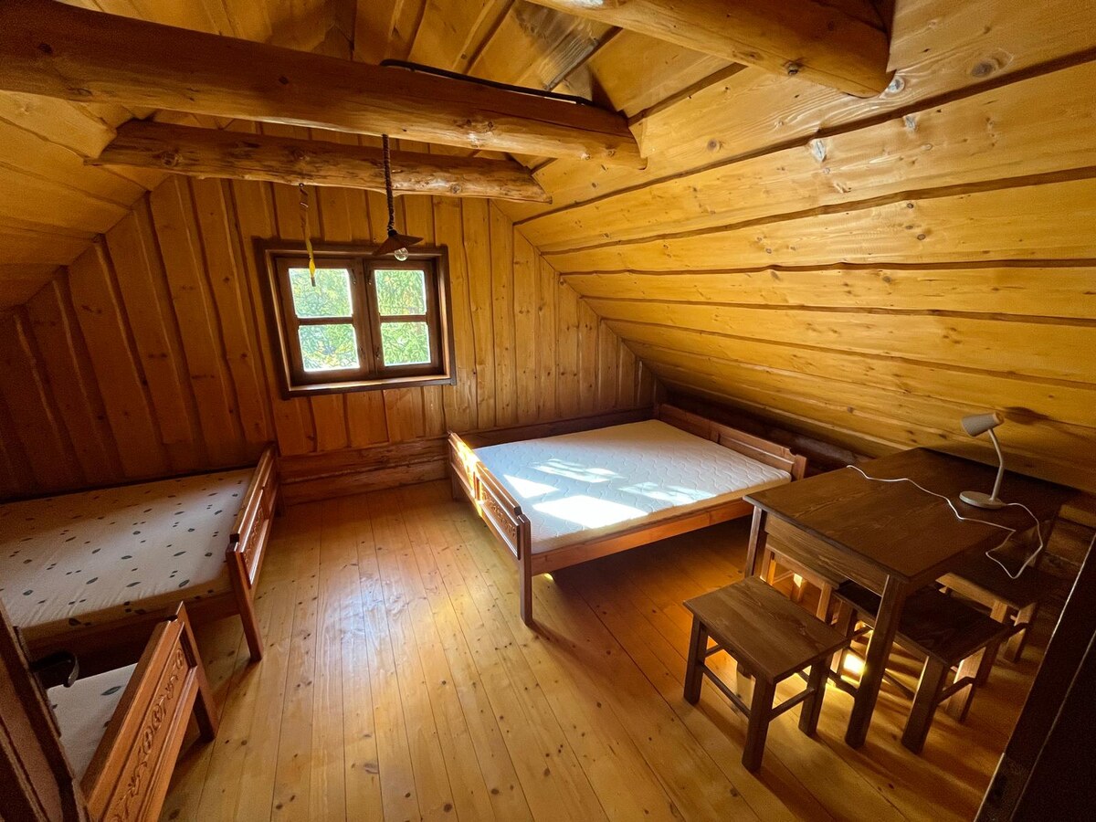 LUXUSNÝ ZRUB VENDELÍN - drevo + kameň, pozemok 3308 m2, NOVÁ BAŇA — foto 14