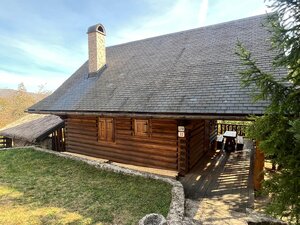 LUXUSNÝ ZRUB VENDELÍN - drevo + kameň, pozemok 3308 m2, NOVÁ BAŇA — foto 6