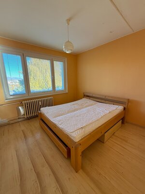 PREDAJ: 2,5 - izb. byt s loggiou 70 m2, ul. Slnečná, Fončorda - B. B. — foto 5