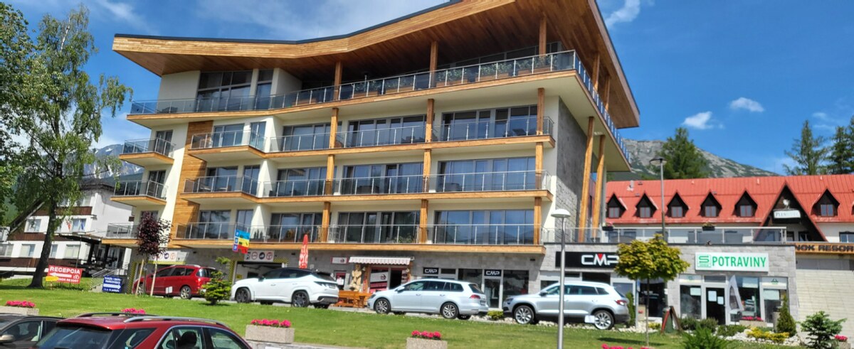 2-izb.APARTMÁN HREB.RESORT I.  VYS.TATRY-69,2 m2