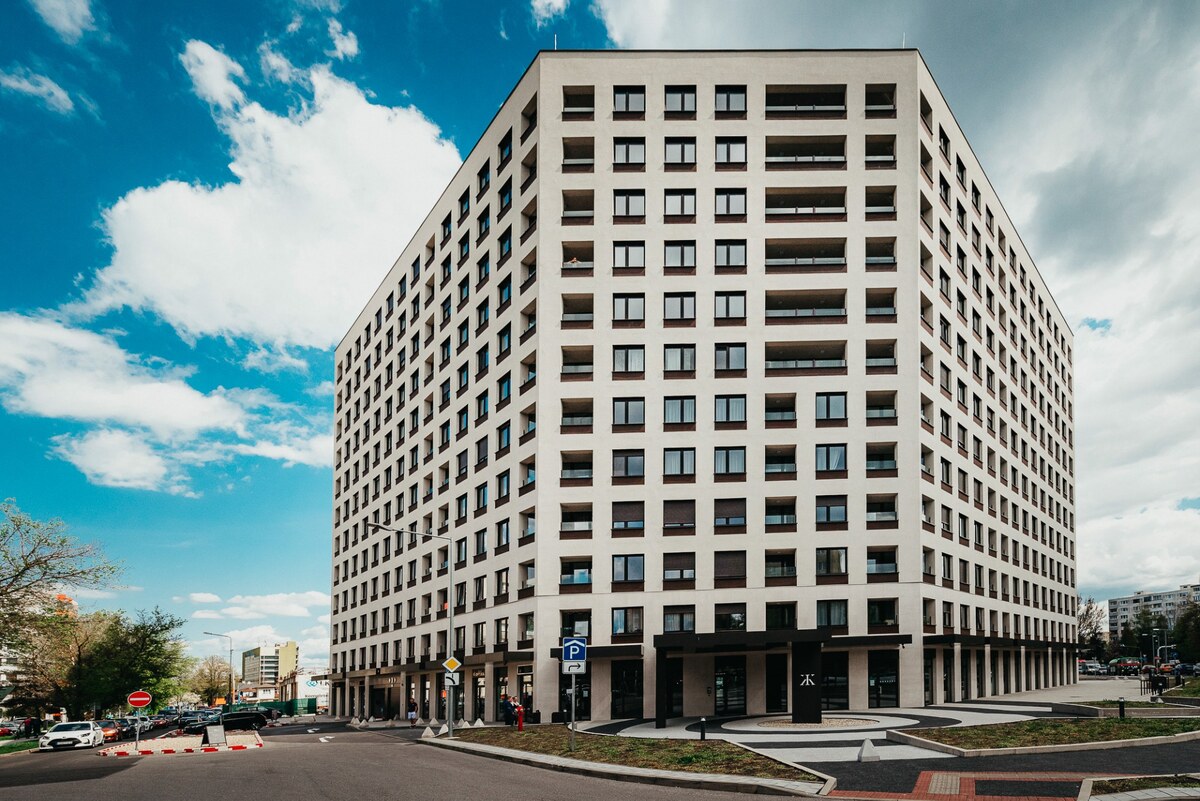NA PREDAJ 3 IZB. BYTY, Dokončené v ŠTANDARDE, KARPATSKÁ RESIDENCE, PP — foto 2