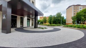 NA PREDAJ 3 IZB. BYTY, Dokončené v ŠTANDARDE, KARPATSKÁ RESIDENCE, PP — foto 3