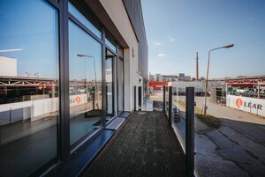 NA PRENÁJOM REPREZENTATÍVNE PRIESTORY 215,29 M2, STANICA – SOLIVARIA — foto 3