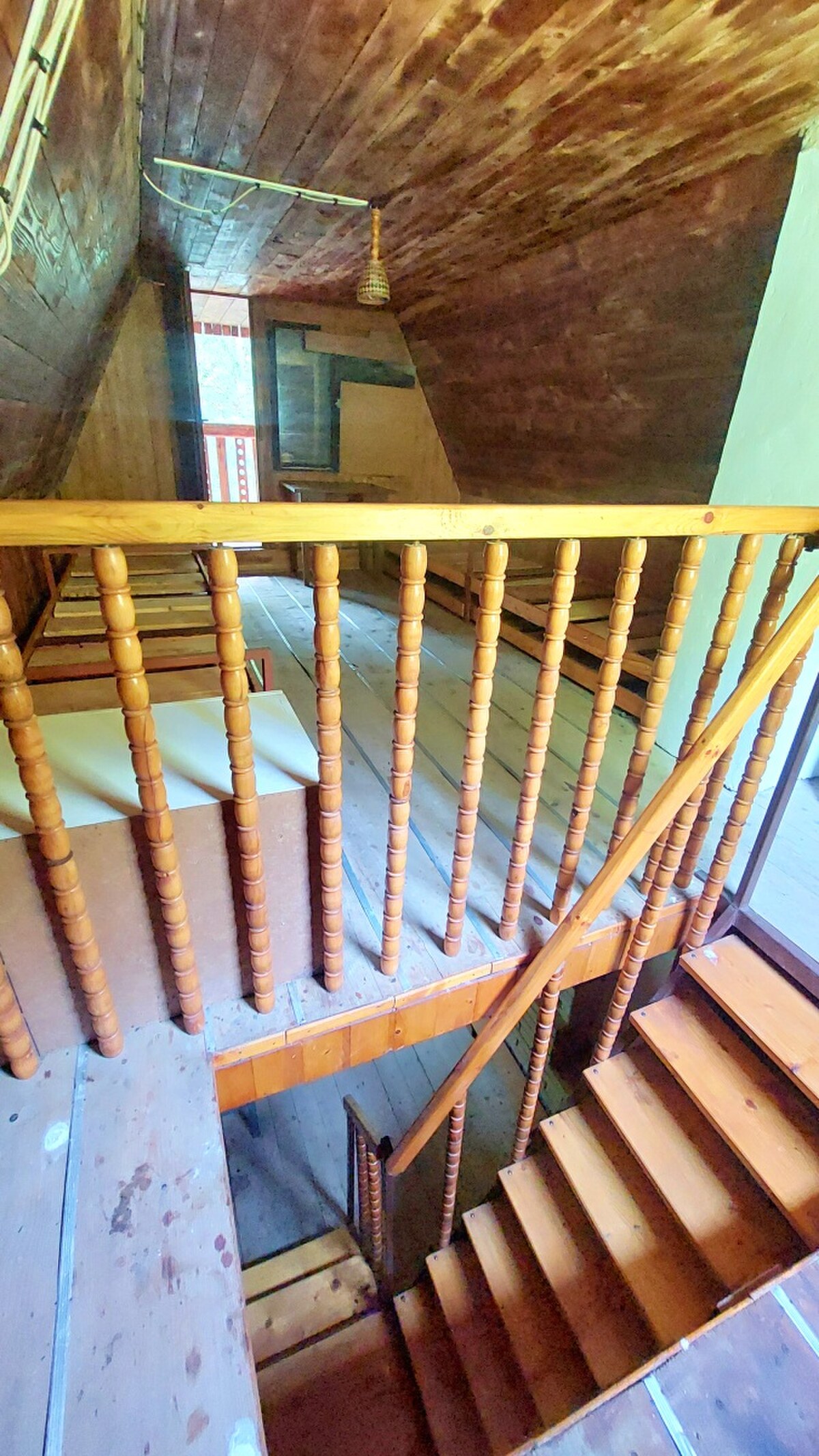 NA PREDAJ pekná CHATKA PRIAMO V LESE, ŠIBA, okr. Bardejov — foto 11