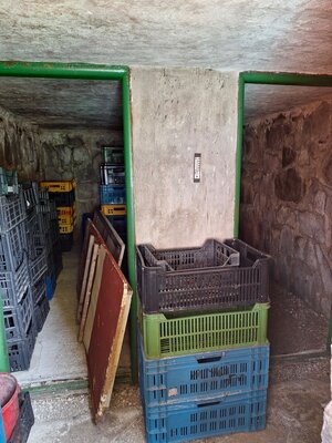 Na predaj pozemok 973 m² s chatkou a studňou, Kokošovce pri Prešove — foto 18