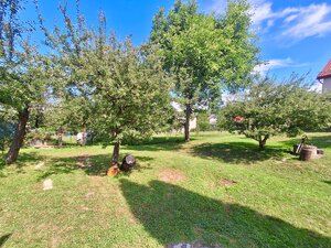 Na predaj pozemok 973 m² s chatkou a studňou, Kokošovce pri Prešove — foto 23