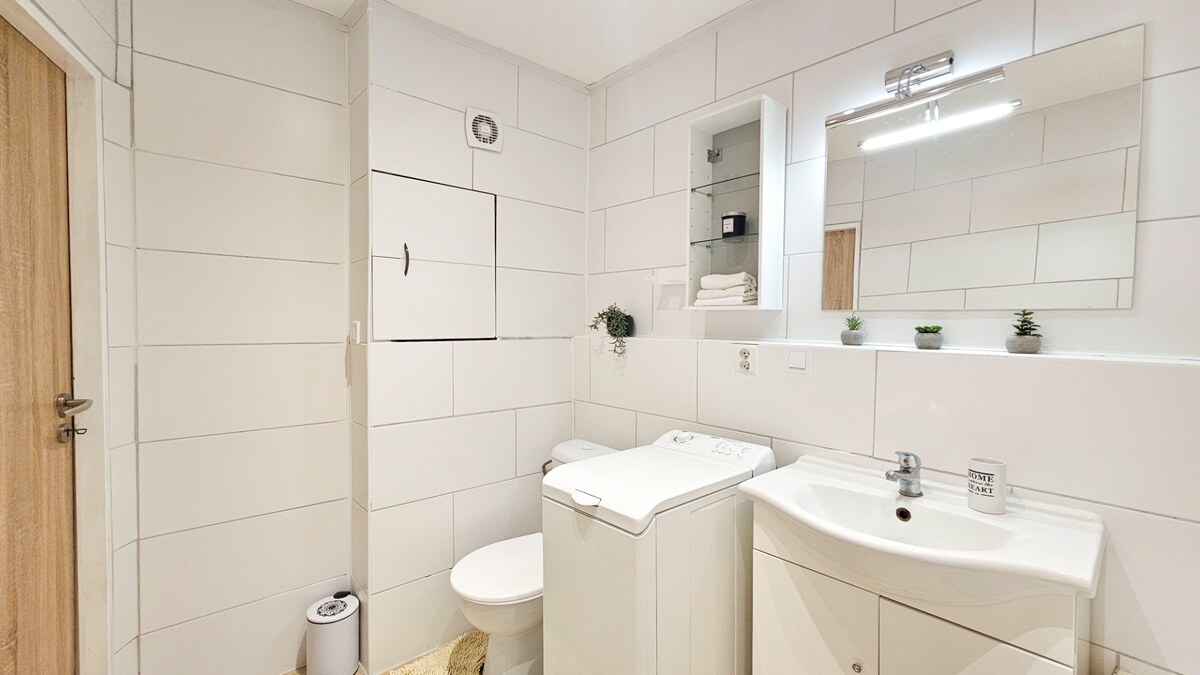 Na predaj 1 - izb. byt na Jantárovej ul.(pri OC Aupark) — foto 19