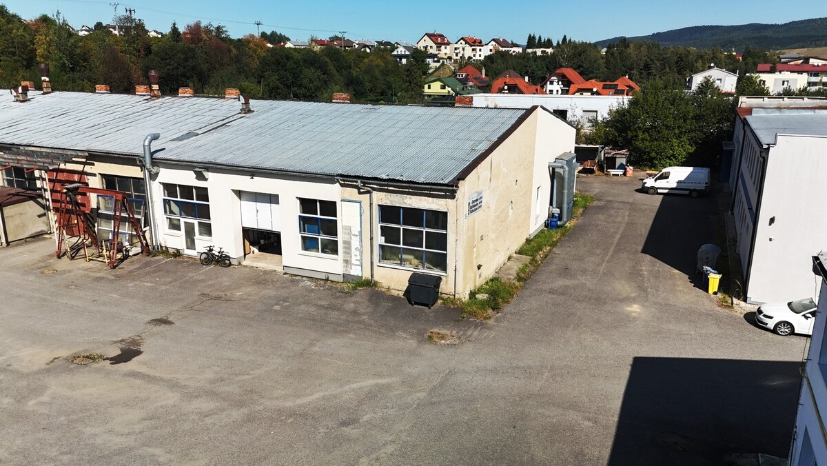 PRIEMYSELNÁ BUDOVA, ROZLOHA 450m2; STARÁ ĽUBOVŇA; — foto 3