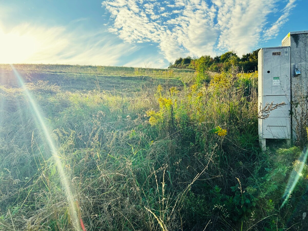 POZEMOK NA PREDAJ, 992 m2, KRÁĽOVA HORA - SÍDLISKO 3, PREŠOV — foto 2