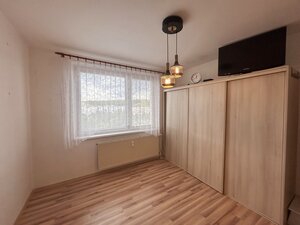 NA PREDAJ  3-IZBOVÝ BYT S BALKÓNOM, 72m2,SÍDLISKO 3, PREŠOV — foto 11
