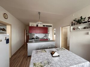 NA PREDAJ  3-IZBOVÝ BYT S BALKÓNOM, 72m2,SÍDLISKO 3, PREŠOV — foto 2