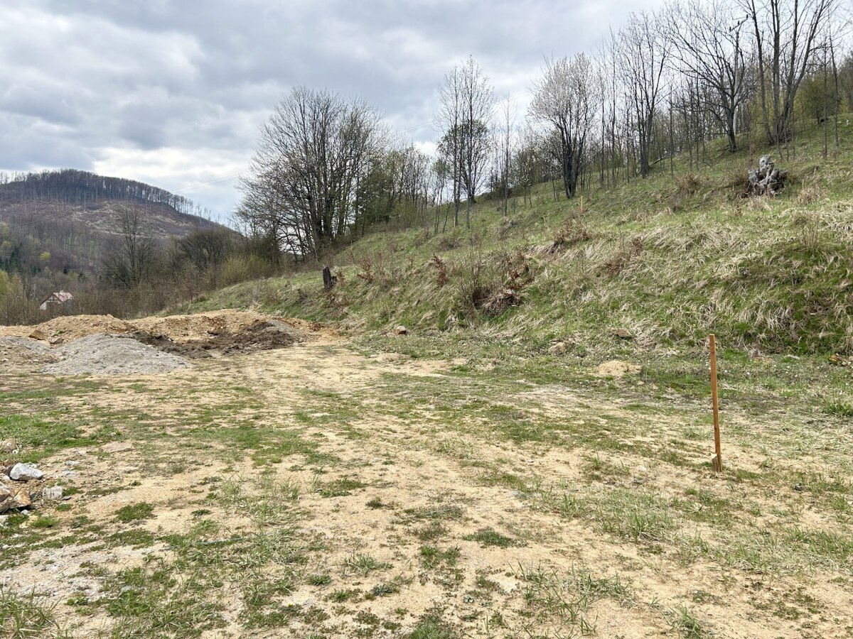 STAVEBNÝ POZEMOK NA PREDAJ, ZLATÁ BAŃA 3104 m2 — foto 6