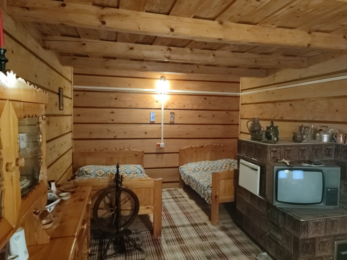 CHALUPA 190 m2, NA POZEMKU 637 m2,  ŽDIAR — foto 9
