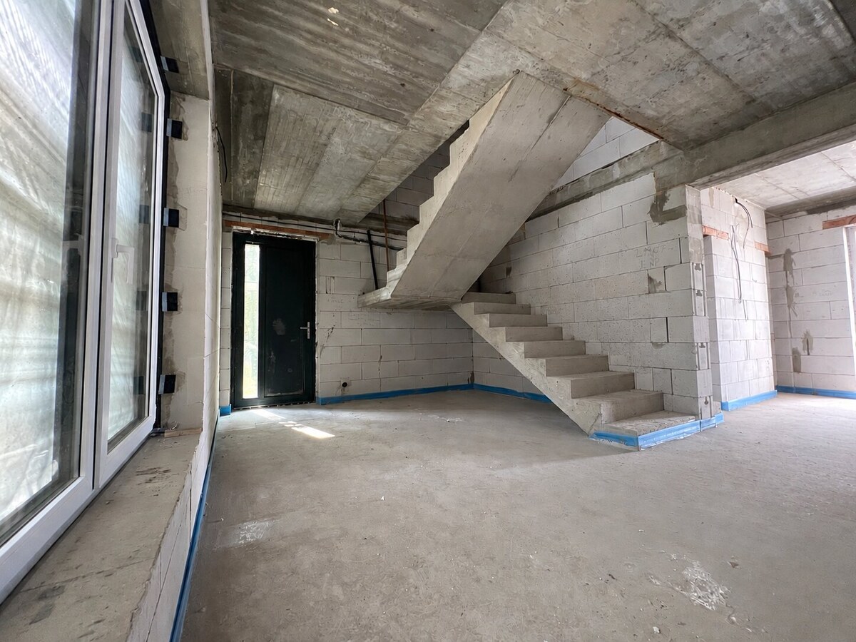 Nová 2-podlažná administratívno-obchodná budova – Lipany — foto 10