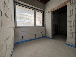 Nová 2-podlažná administratívno-obchodná budova – Lipany — foto 13