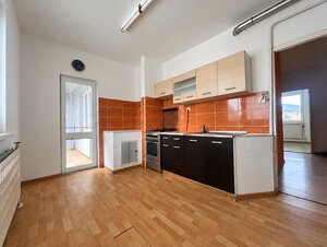 3-izbový byt s výnimočnou polohou v centre Starej Ľubovne — foto 3