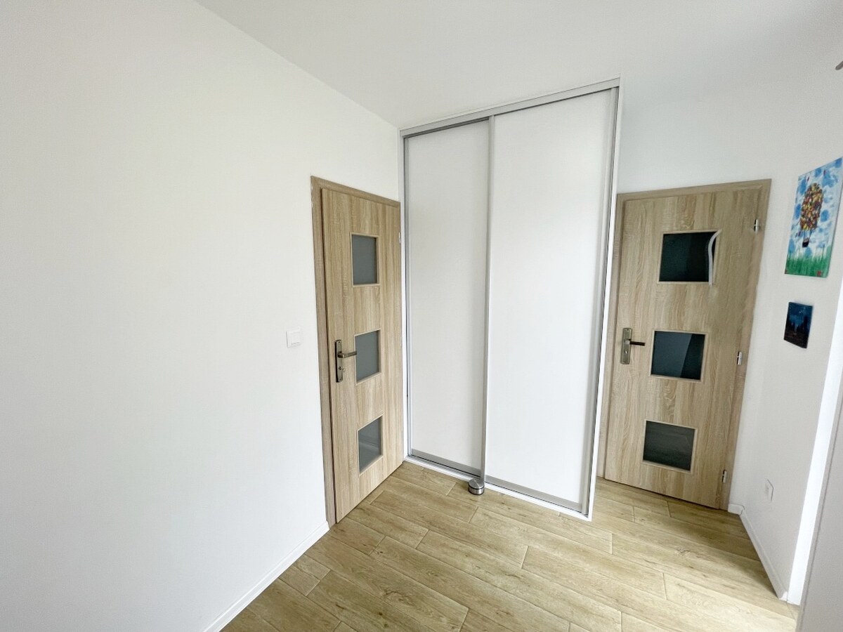 PREŠOV-ÚTULNÝ TEHLOVÝ RD,NIŽNÁ ŠEBASTOVÁ, ul.SLANSKÁ, MHD PREŠOV — foto 12