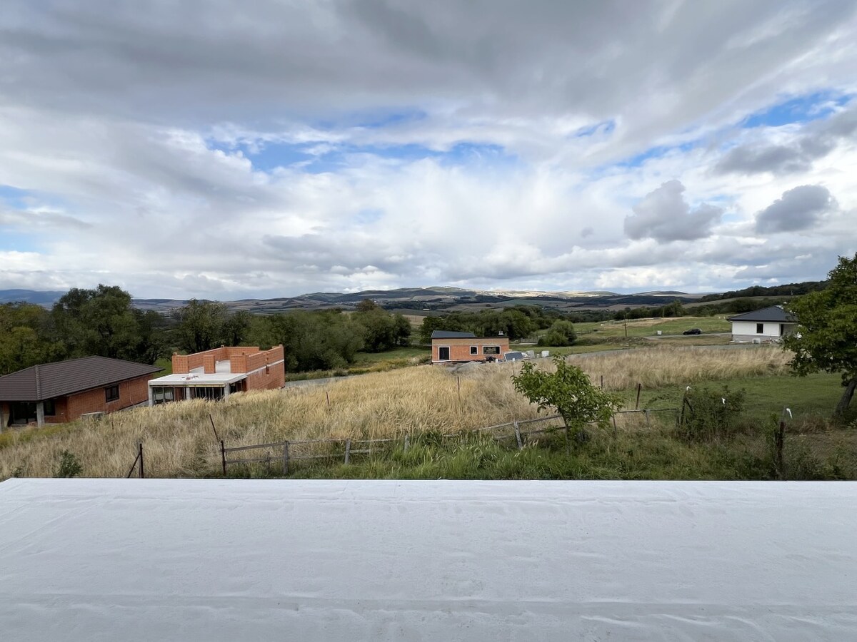 RD-DOKONČENÁ NOVOSTAVBA, OKRUŽNÁ PRI PREŠOVE,POZEMOK 620 m2, — foto 2