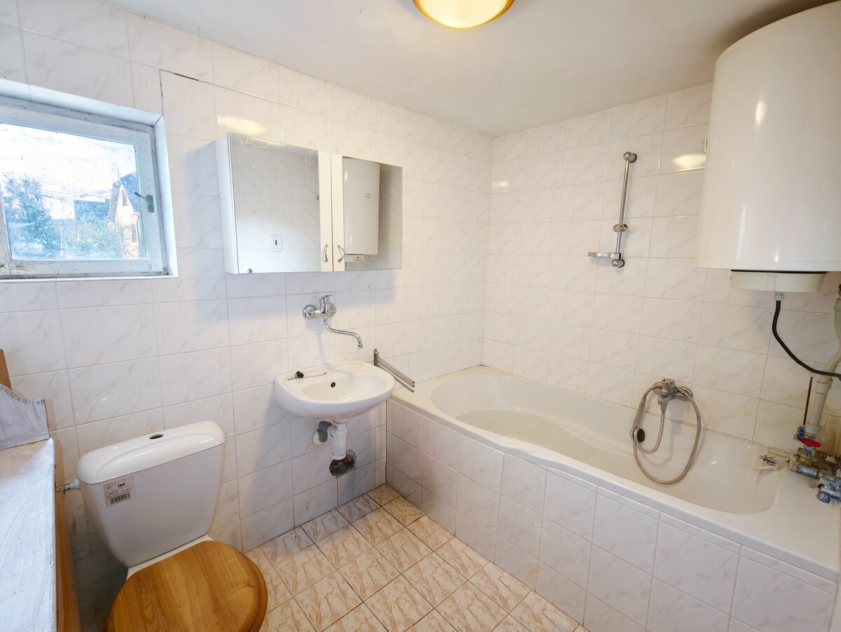 DREVENICA / RODINNÝ DOM V OBCI ČIRČ, 760 m2 — foto 13