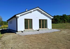 NA PREDAJ NOVÝ 4 izb. RODINNÝ DOM V obci KOKOŠOVCE pri PREŠOVE. — foto 2