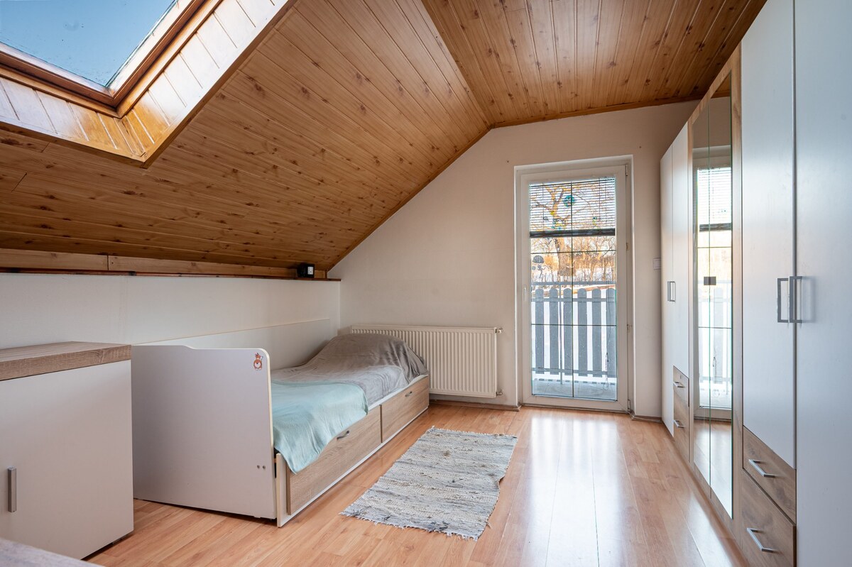 Rezervovane- RODINNÝ DOM NA PREDAJ, POZEMOK 1014m2, SVINIA , OKR.PREŠO — foto 15