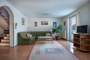 Rezervovane- RODINNÝ DOM NA PREDAJ, POZEMOK 1014m2, SVINIA , OKR.PREŠO — foto 2