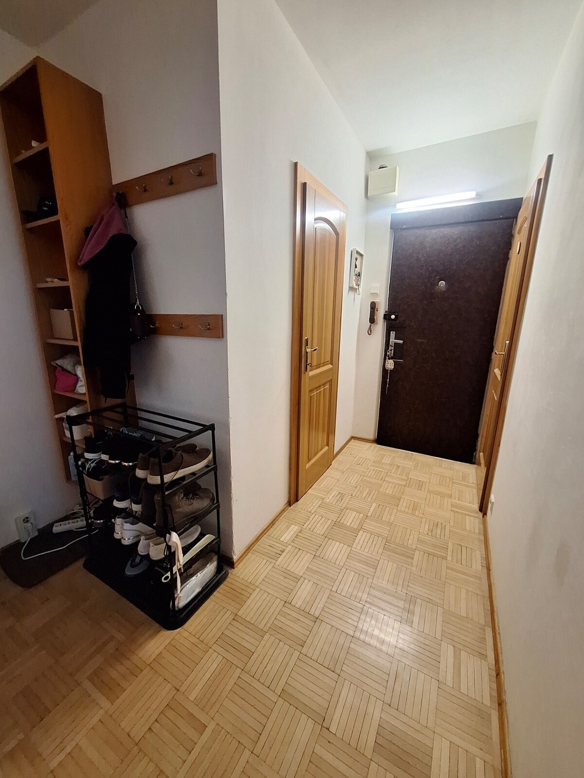 NA PRENÁJOM 2 IZBOVÝ BYT, LODŽIA, PREŠOV, SÍDLISKO III, VL. CLEMENTISA — foto 15