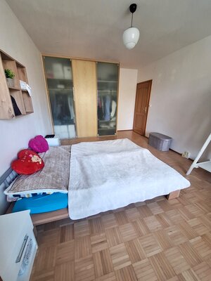 NA PRENÁJOM 2 IZBOVÝ BYT, LODŽIA, PREŠOV, SÍDLISKO III, VL. CLEMENTISA — foto 12