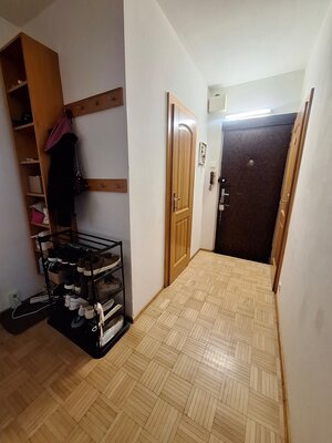 NA PRENÁJOM 2 IZBOVÝ BYT, LODŽIA, PREŠOV, SÍDLISKO III, VL. CLEMENTISA — foto 15