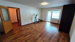 NA PRENÁJOM PRIESTRANNÝ 3 IZBOVÝ BYT, 121m2, ul. LEVOČSKÁ — foto 7