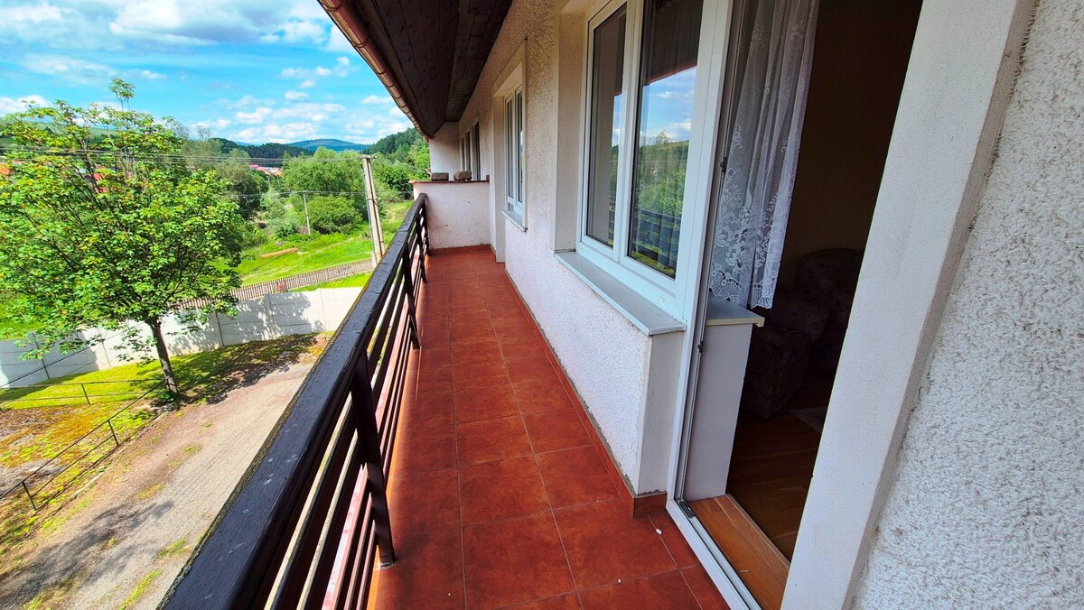 ZREKONŠTRUOVANÝ 2 IZBOVÝ BYT S GARÁŽOU, PLAVNICA; — foto 11