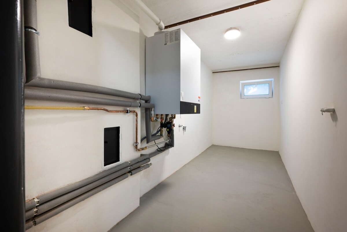 3 IZBOVÝ NADŠTANDARDNÝ BYT, 79m2, PREŠOV, POD SKALKOU. — foto 19