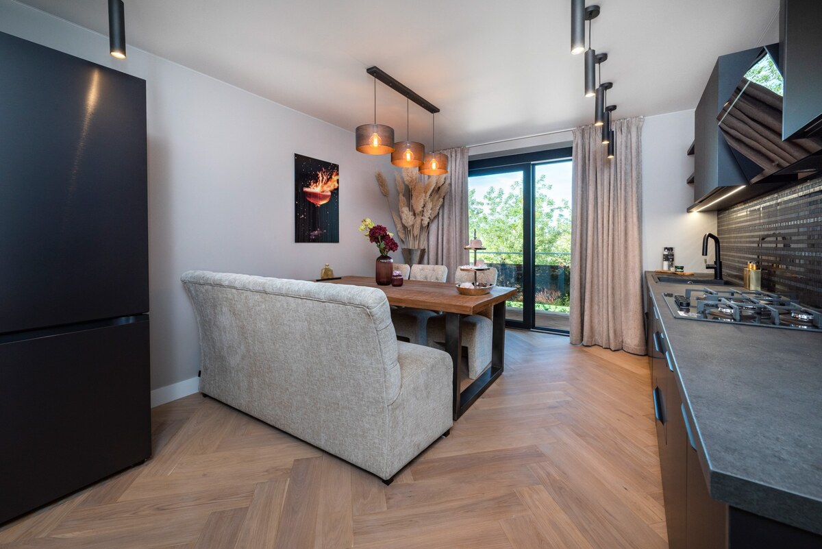 3 IZBOVÝ NADŠTANDARDNÝ BYT, 79m2, PREŠOV, POD SKALKOU. — foto 7