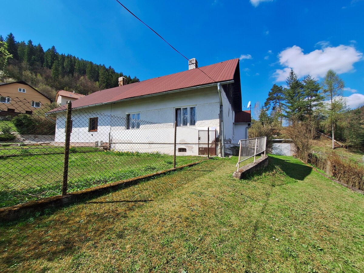 ZĽAVA Z CENY MOŽNA CHALUPA, POZEMOK 15 ÁROV, MARIA HUTA — foto 2