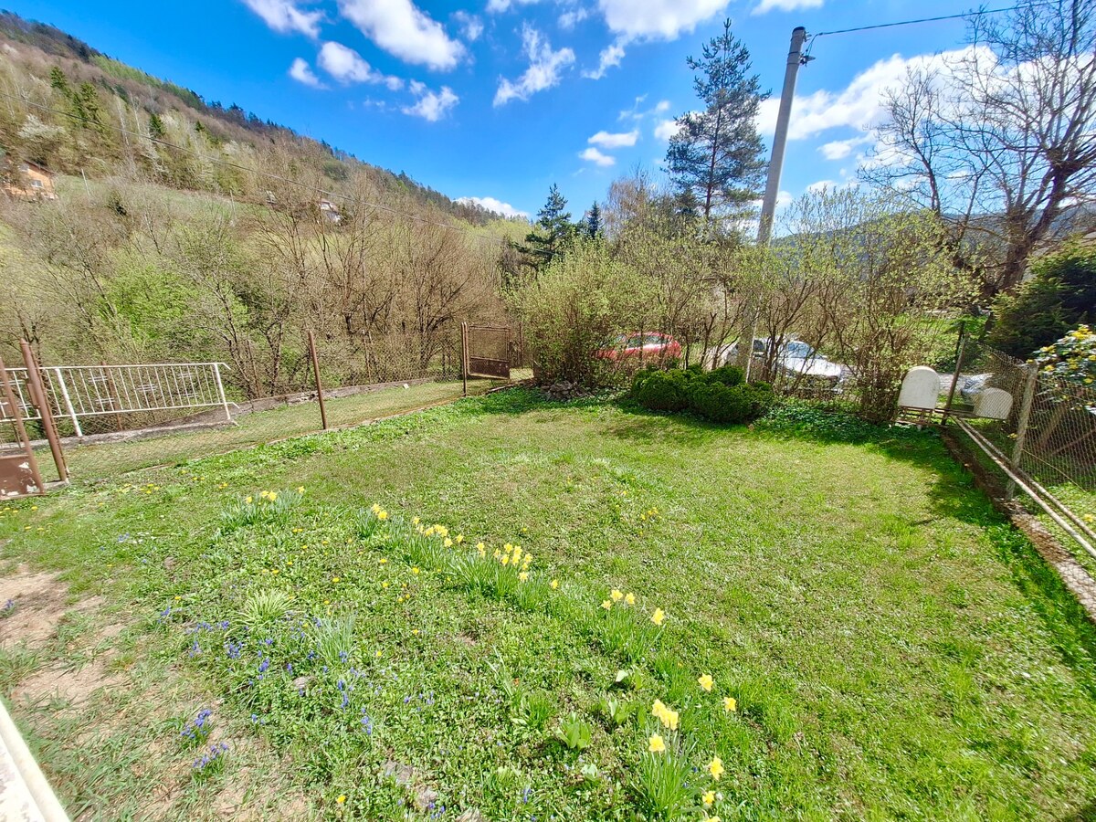 ZĽAVA Z CENY MOŽNA CHALUPA, POZEMOK 15 ÁROV, MARIA HUTA — foto 34
