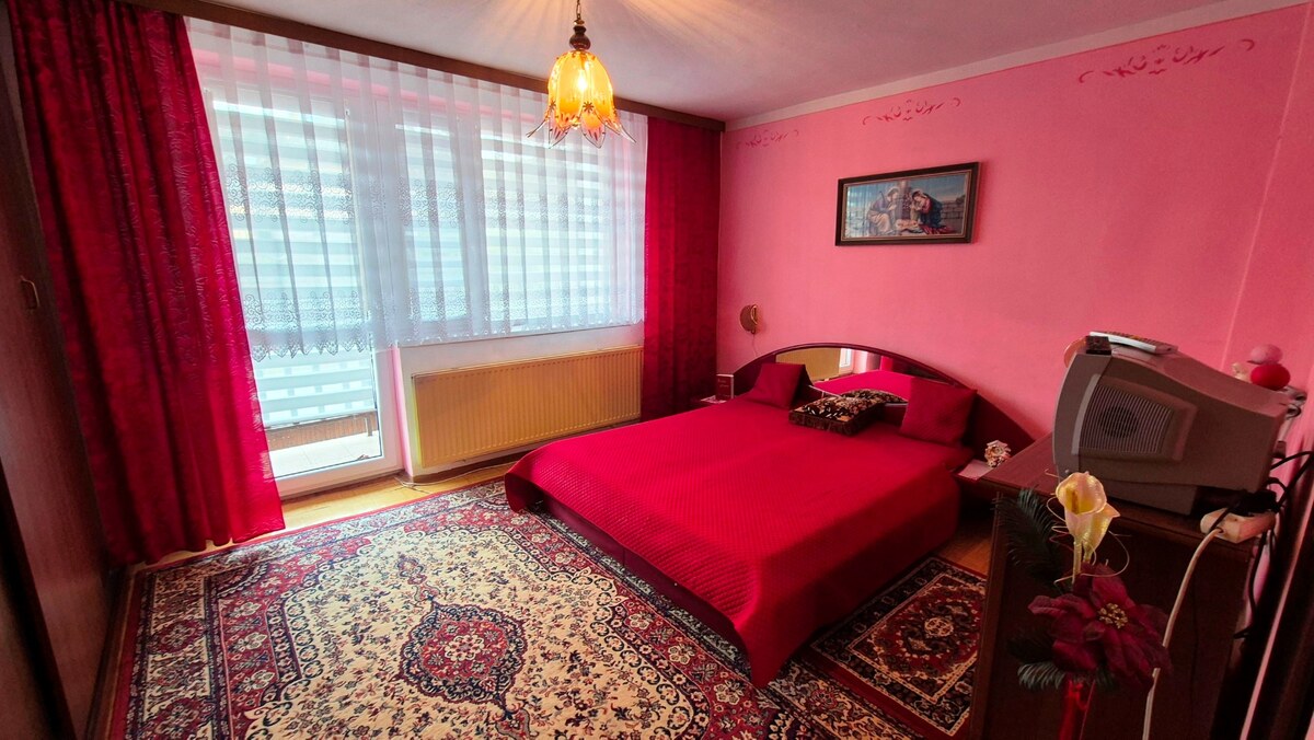 UDRŽIAVANÝ 6 IZBOVÝ RODINNÝ DOM, 1242m2, ÚDOL, — foto 14